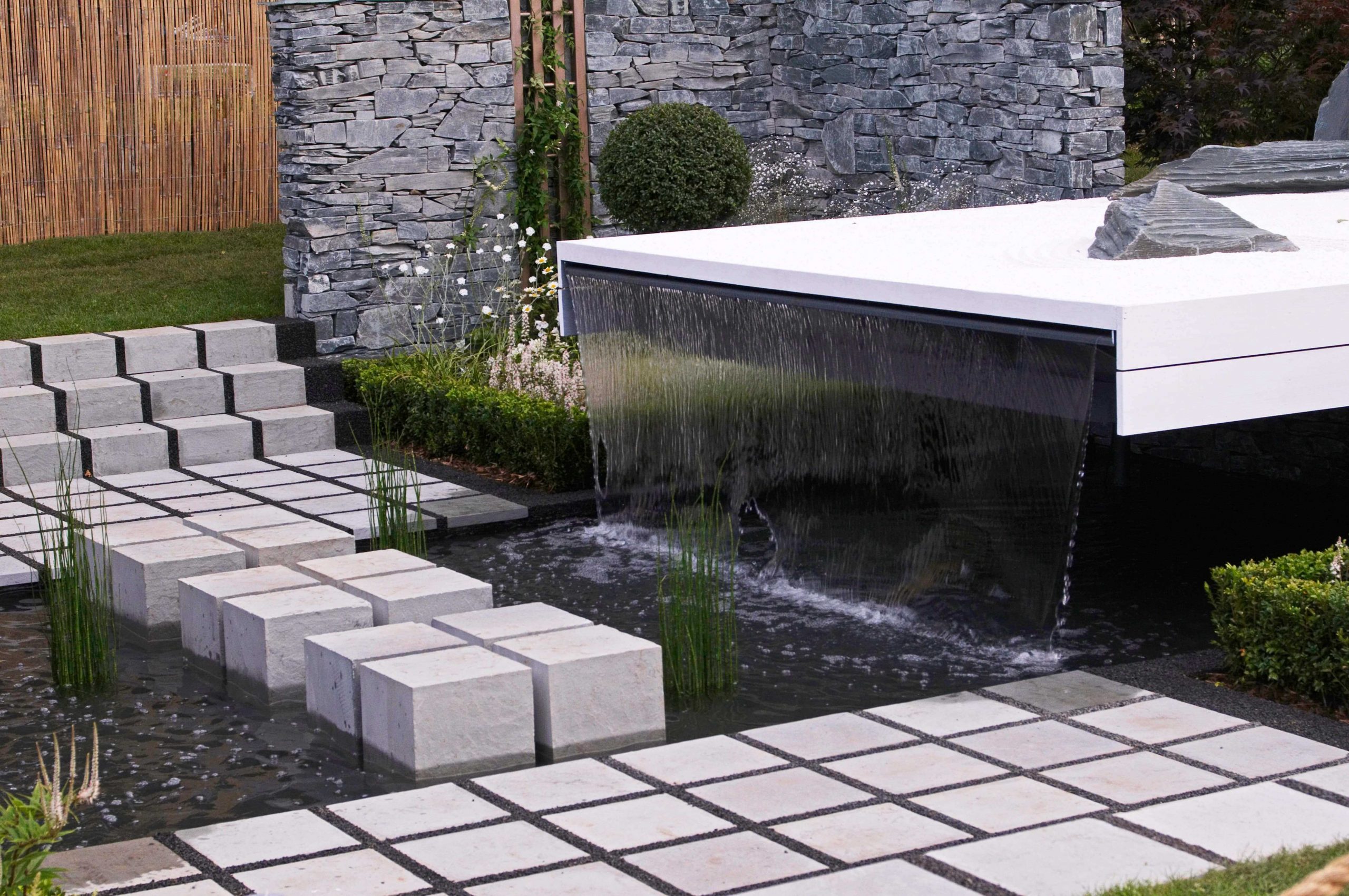 Garden Water Feature And Fountain Installation Company Lee SE12